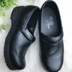 skechers professional